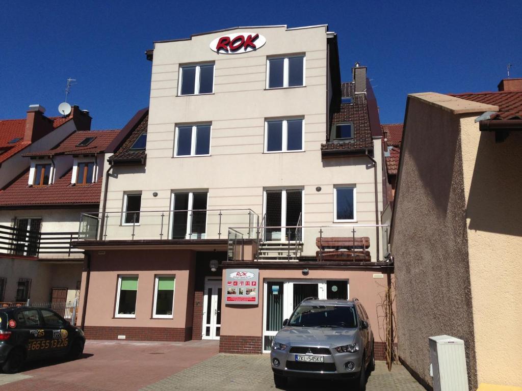 Rok Apartment *